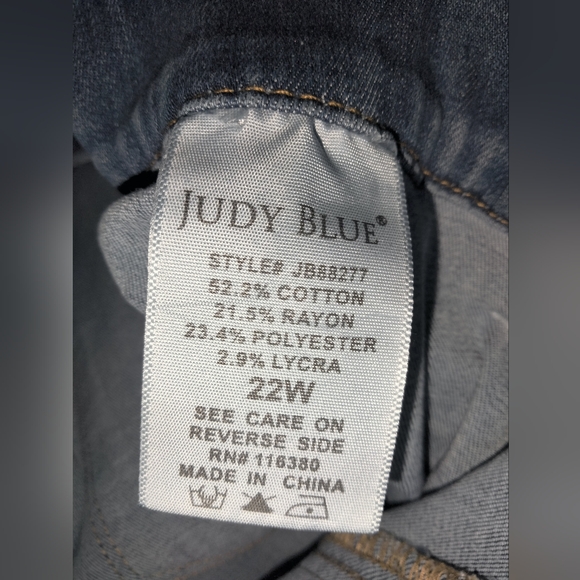 Judy Blue (Size 22W) Blue Medium Wash Super Flare Pull-on Denim Stretch Jeans - Picture 7 of 8